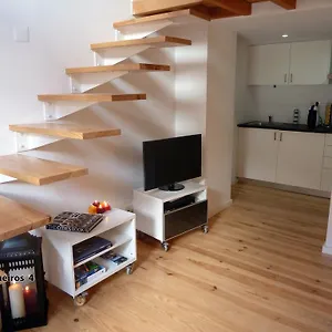 https://dreaming-lisbon-trigueiros.hotels-lisbon-portugal.com